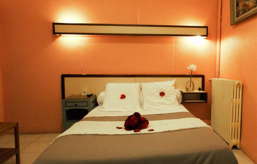 Hotel Innova Cardabella Avignon Rom bilde