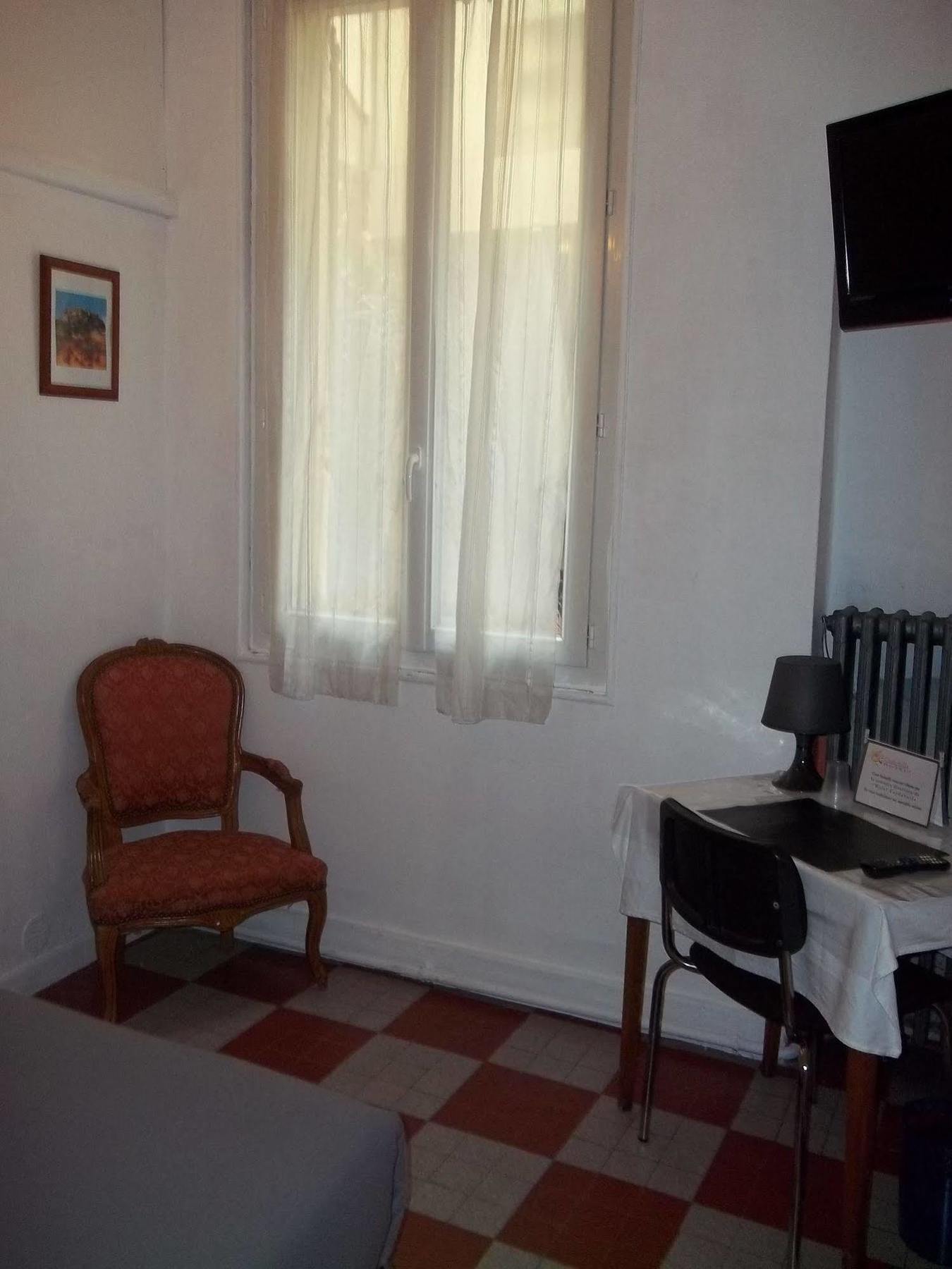 Hotel Innova Cardabella Avignon Eksteriør bilde