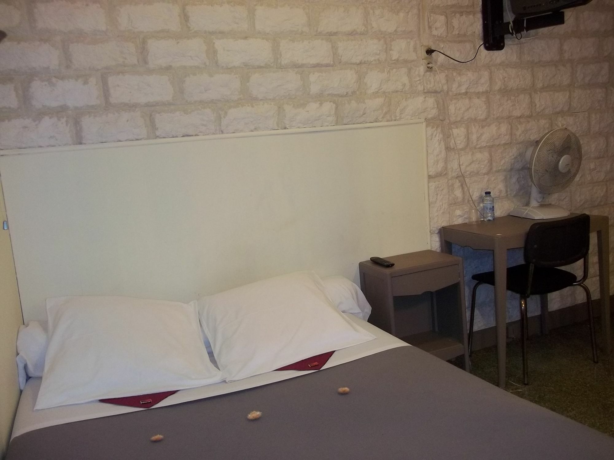 Hotel Innova Cardabella Avignon Eksteriør bilde